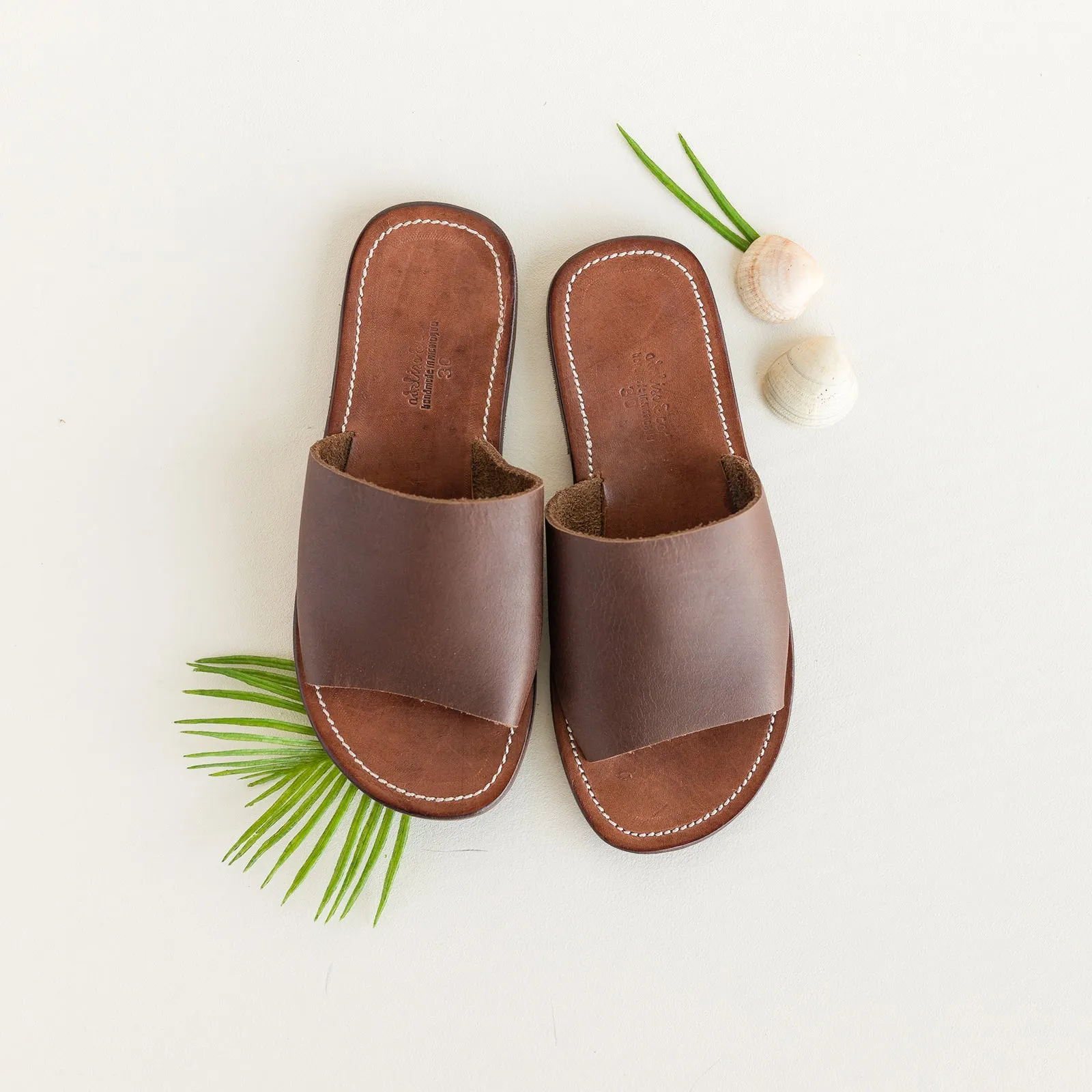 Verano Slide {Children's Leather Sandals}